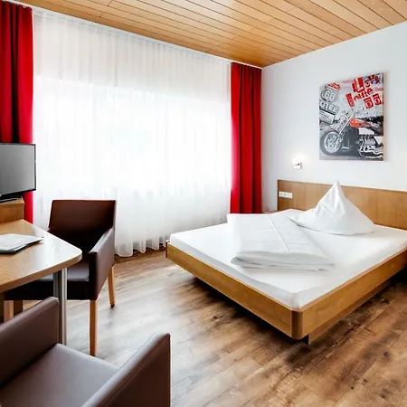 Hotel Waldparkstube Bad Schonborn