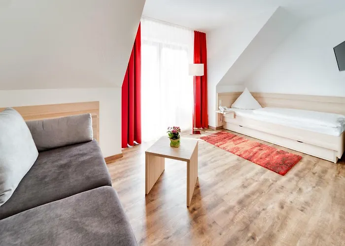 ホテル Waldparkstube バート・シェーンボルン