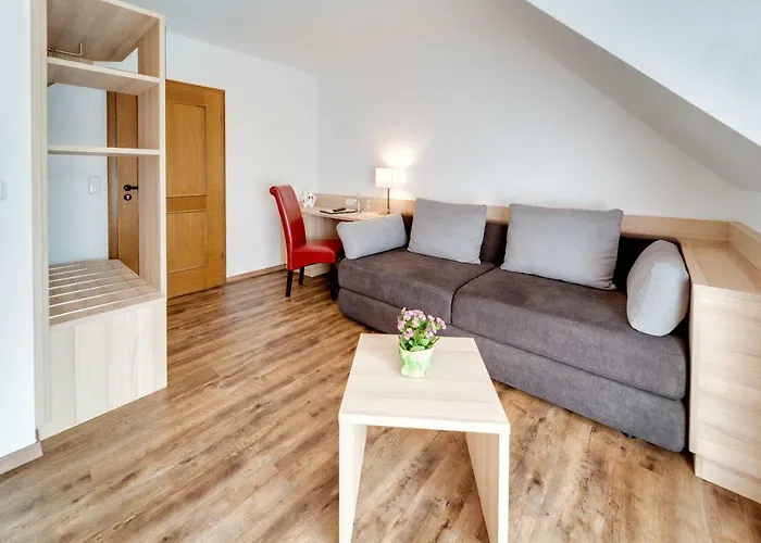 ホテル Waldparkstube