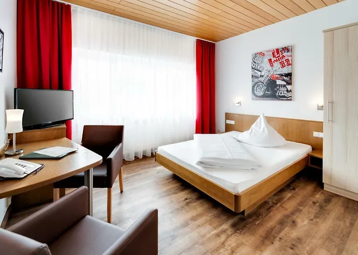 ホテル Waldparkstube バート・シェーンボルン