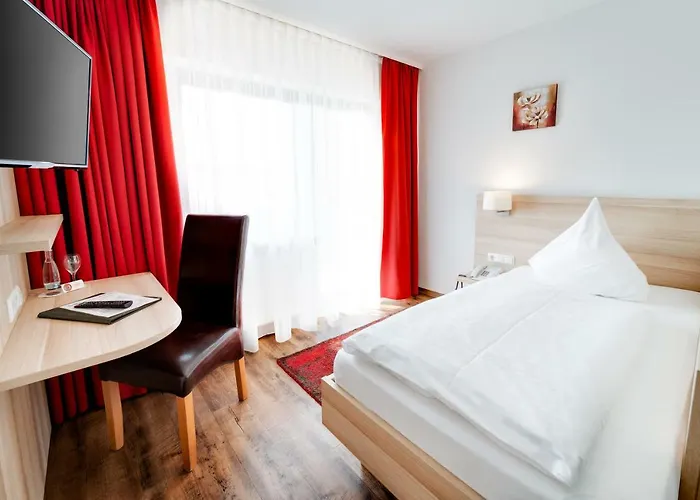 ホテル Waldparkstube